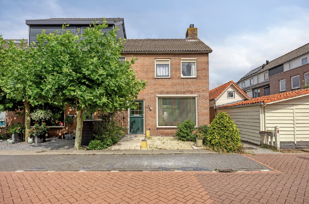 Van Brederodestraat-Reeuwijk-Aankoopmakelaar